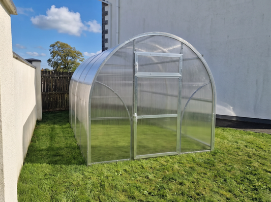 Sigma Lux 2.5m (width: 2.5 m, height: 2.26 m)