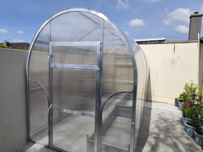 Sigma Lux 2m (width: 2 m, height: 2.4 m)
