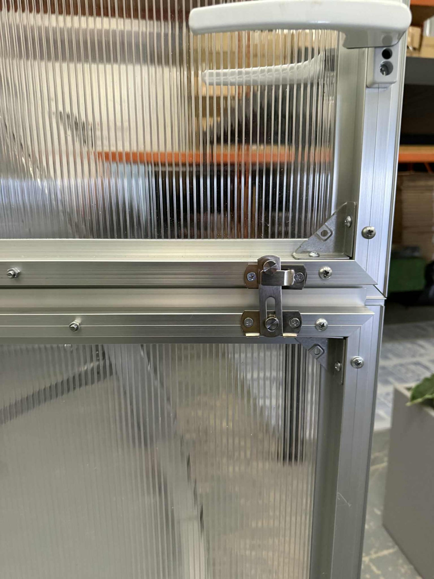 Sigma Lux 2.5m (width: 2.5 m, height: 2.26 m)