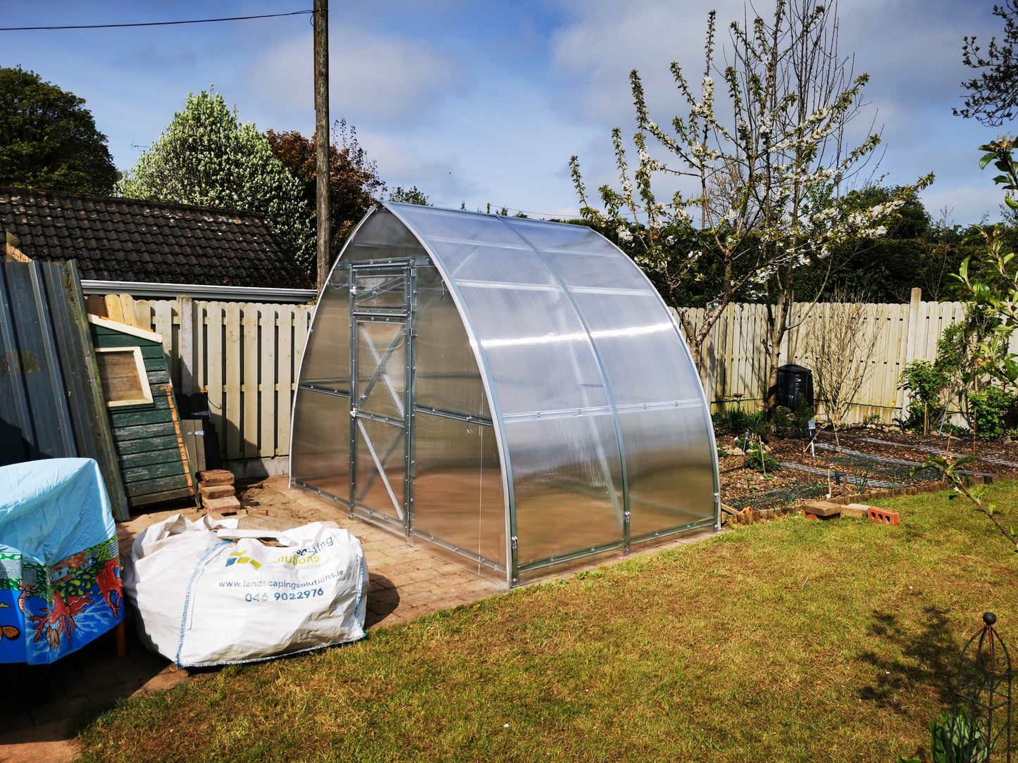 GREENHOUSE ARROW, 5.2 M² (2.6M X 2M; 8.5FT X 6.5FT)