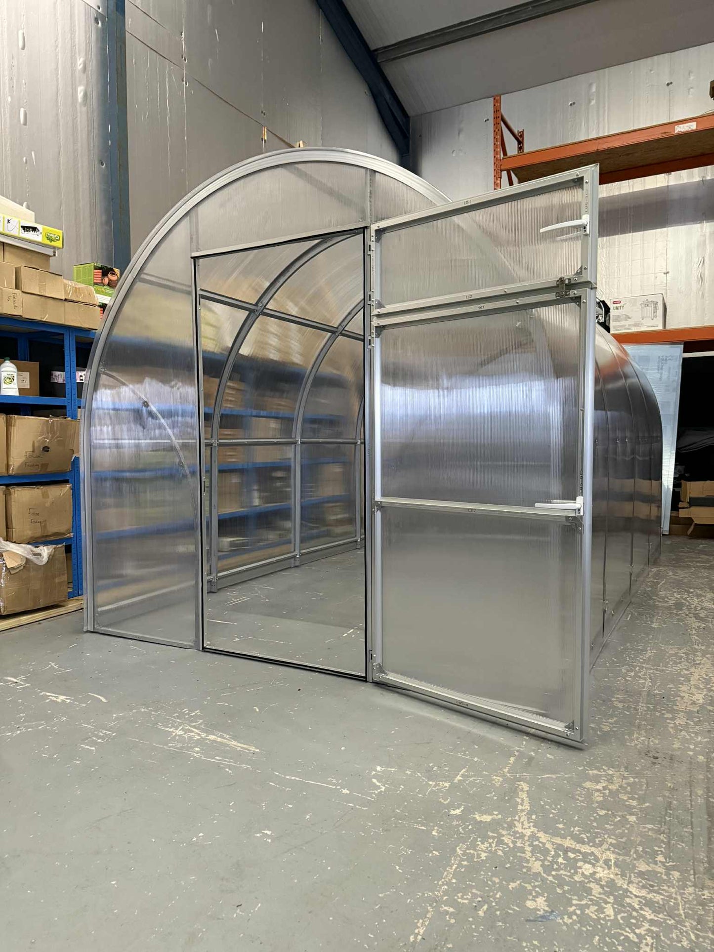 Sigma Lux 2.5m (width: 2.5 m, height: 2.26 m)