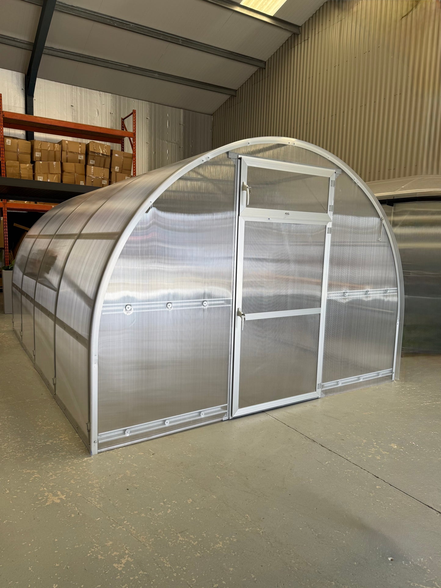 STRONG PREMIUM 24 M² 3M X 8M (9.8FT X 26FT)