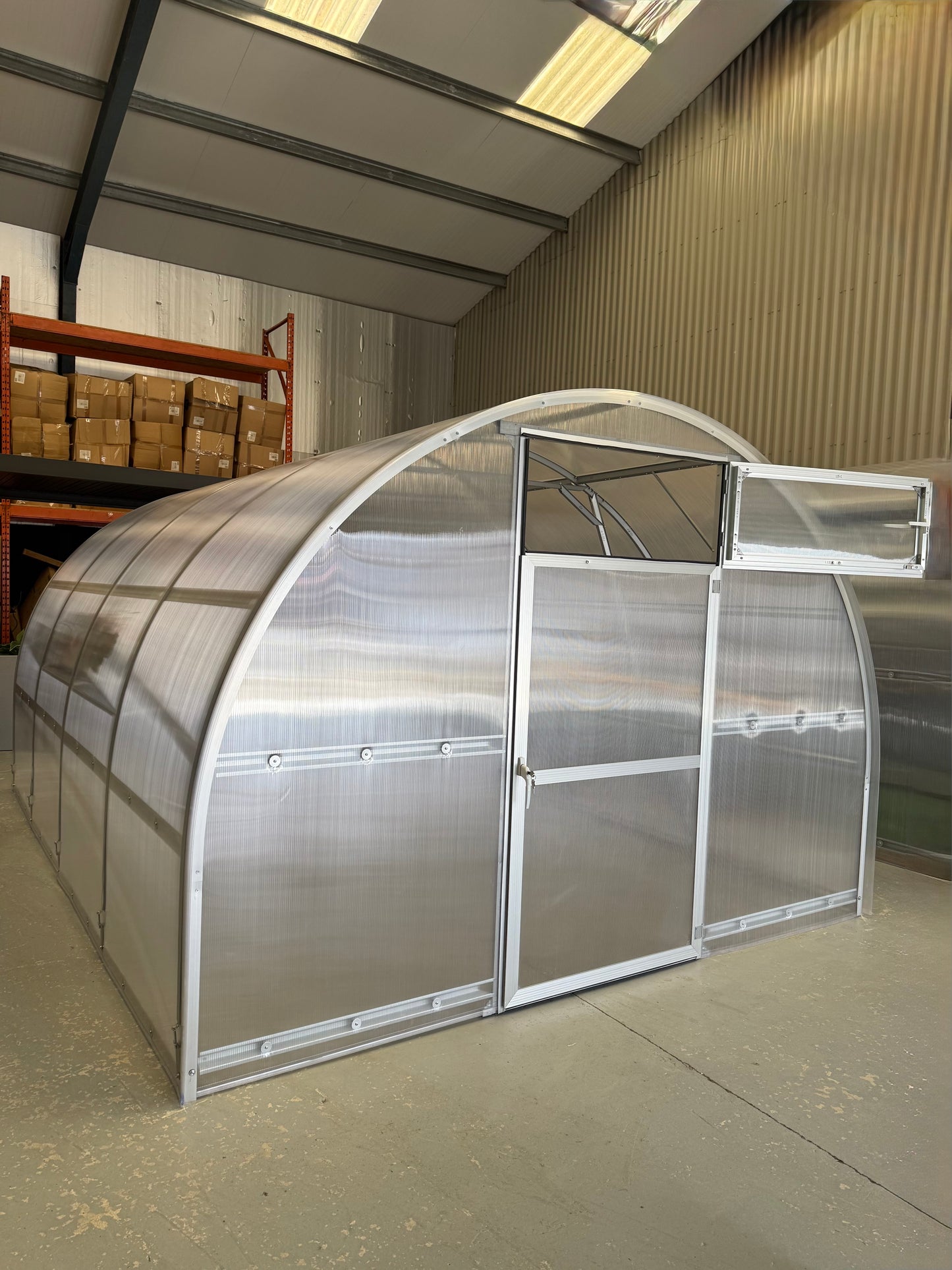 STRONG PREMIUM 30 M² (3M X 10M; 9.8FT X 33FT)