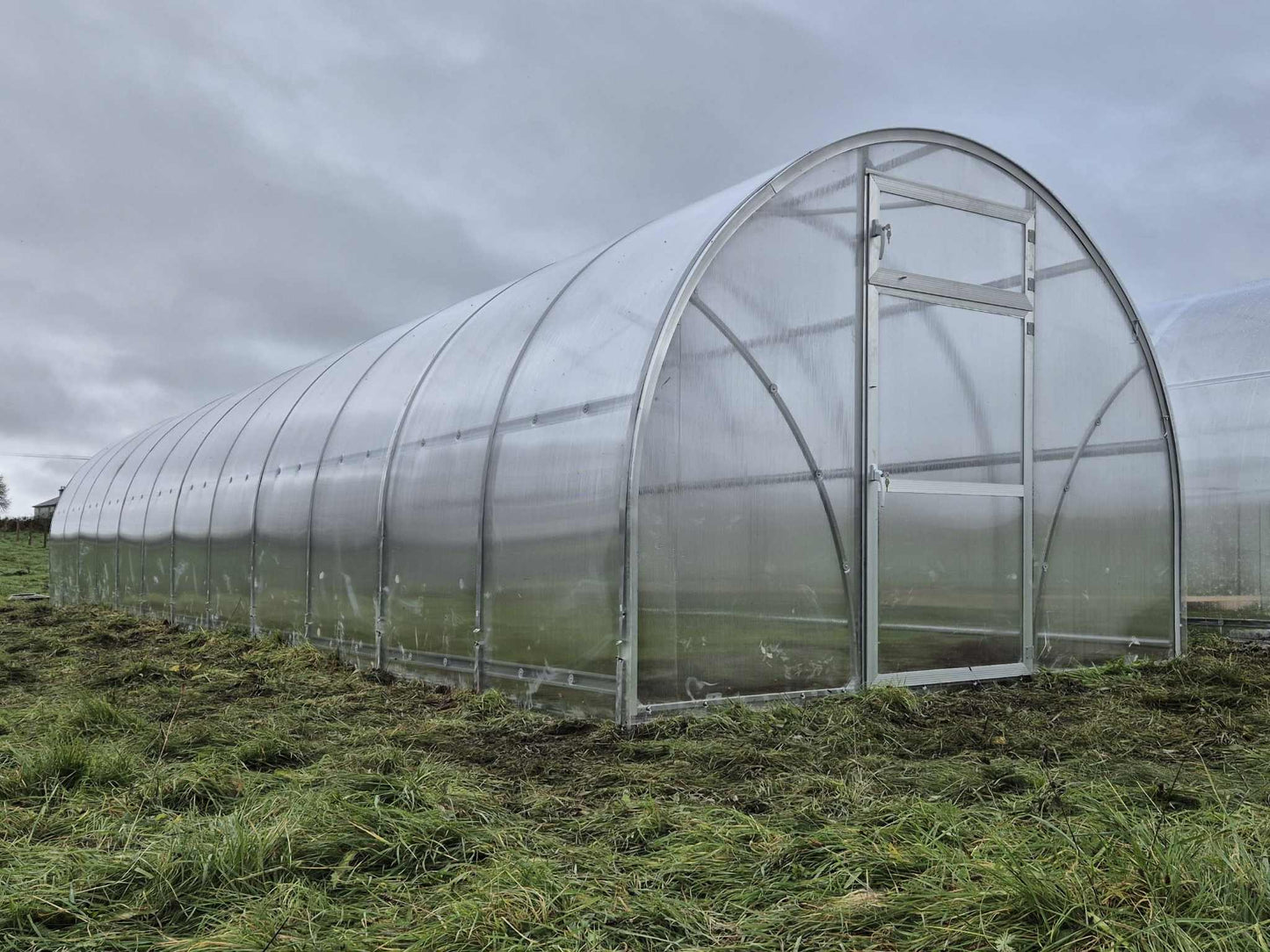Sigma Lux 3m (width: 3 m, height: 2.10 m)