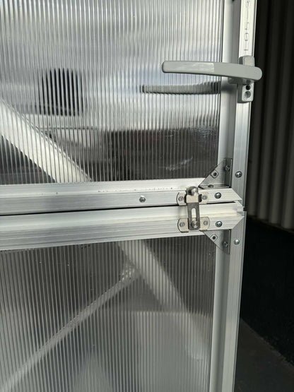 Sigma Lux 3m (width: 3 m, height: 2.10 m)