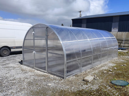 STRONG PREMIUM, 36 M² (3M X 12M; 9.8FT X 39.4FT)