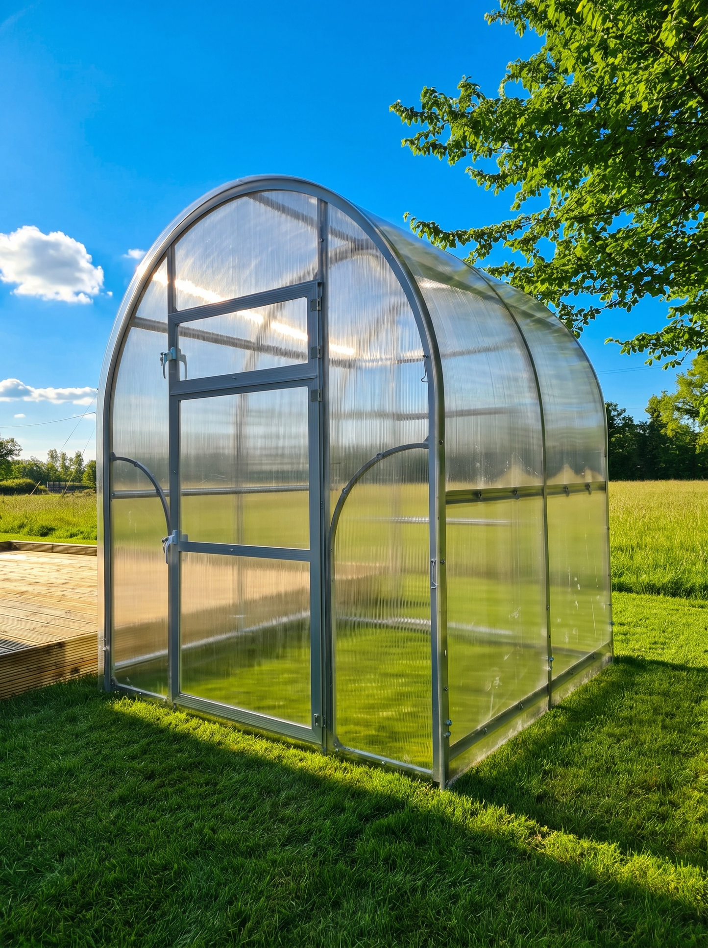 Sigma Lux 2m (width: 2 m, height: 2.4 m)