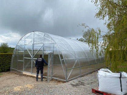FARMER 7.5 (111.75M² - 7.5M X 14.9M; 24.6FT X 49FT)