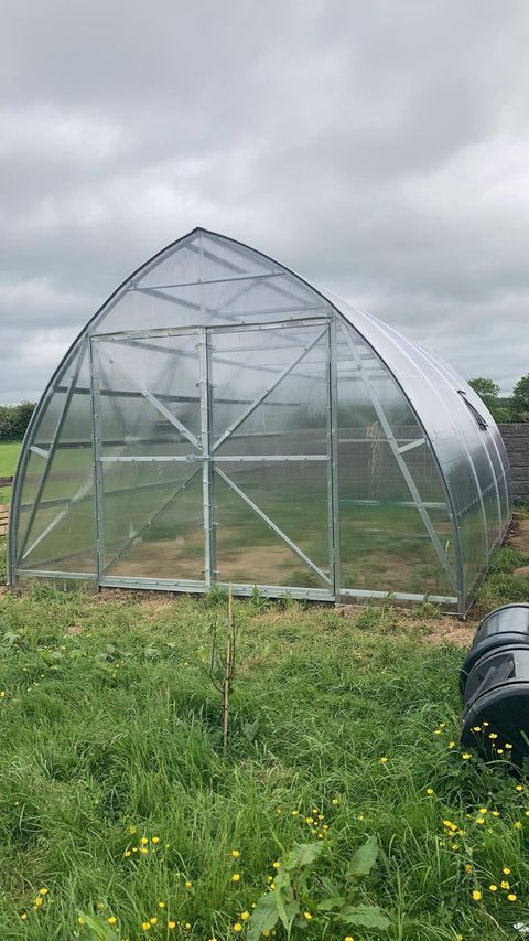 FARMER 5 (42.5M² - 5M X 8.5M; 16.4FT X 27.9FT)
