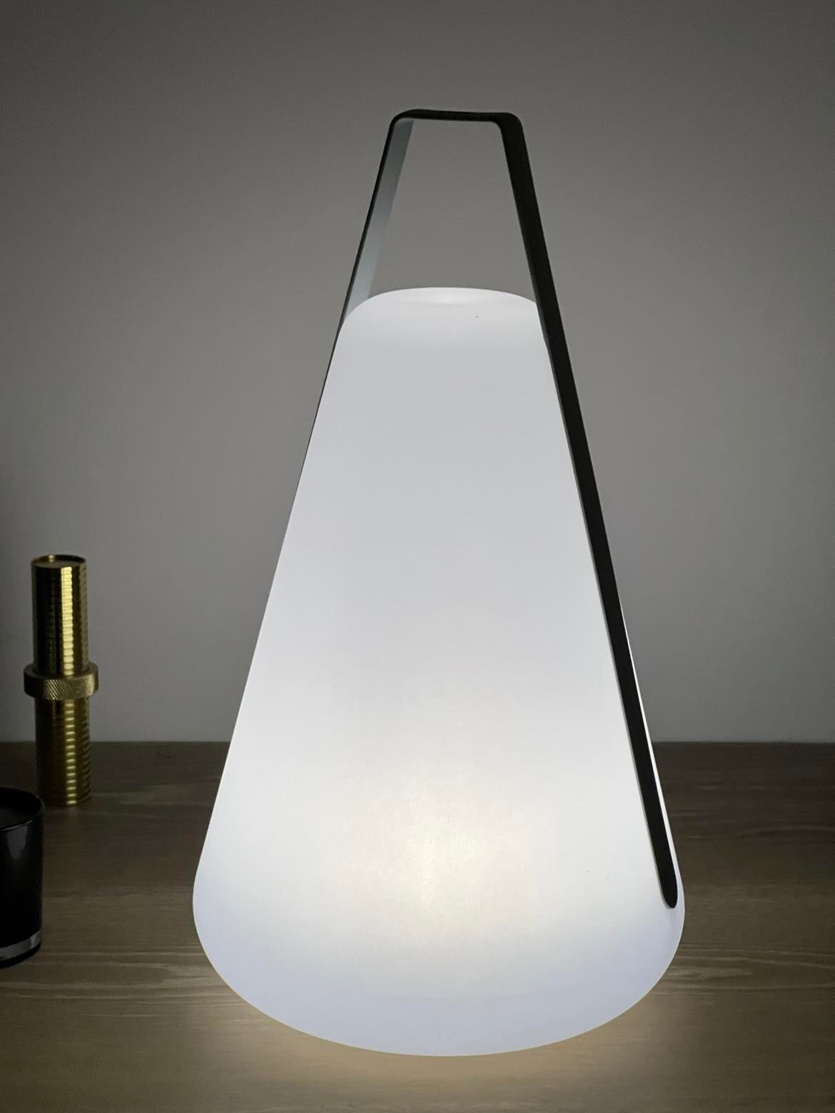B Bulb Plus Indoor Outdoor Portable Lamp