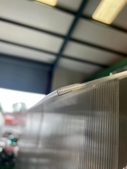 U profile for polycarbonate