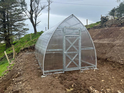 GREENHOUSE ARROW, 20.8 M² (2.6M X 8M; 8.5FT X 26FT)