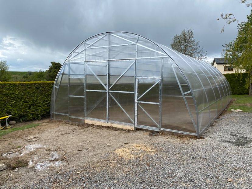 FARMER 7.5 (95.25M² - 7.5M X 12.7M; 24.6FT X 41.7FT)