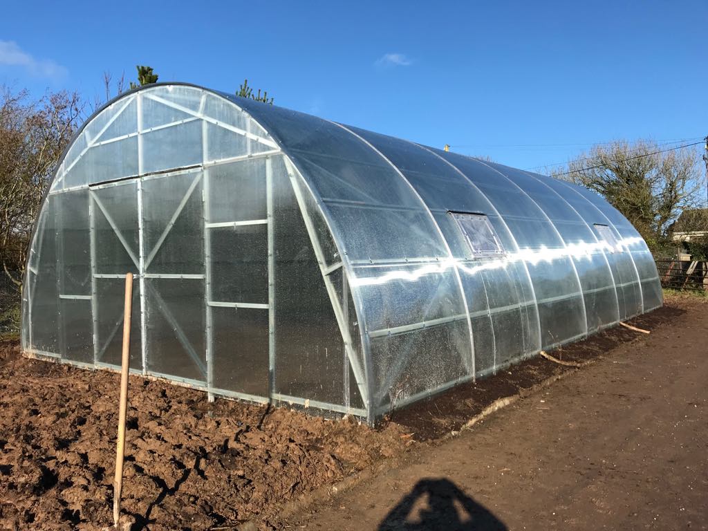 FARMER 7.5 (95.25M² - 7.5M X 12.7M; 24.6FT X 41.7FT)